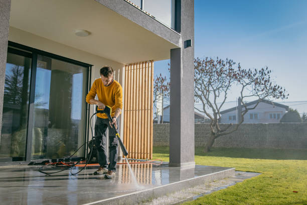 Best Deck and Patio Pressure Washing in Crystal Lake, IL